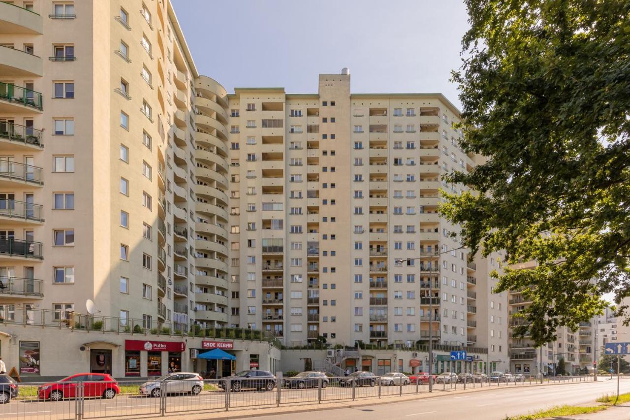 Metro Wilanowska Apartment With Parking By Noclegi Renters Warsaw Exterior photo